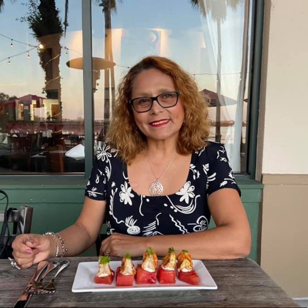 Meet your Posher, Edith